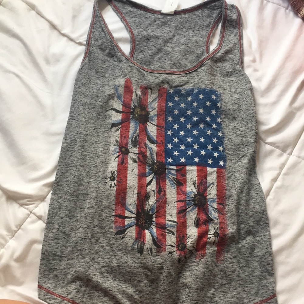 medium red white and blue tank